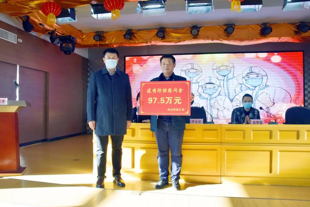 871.jpg